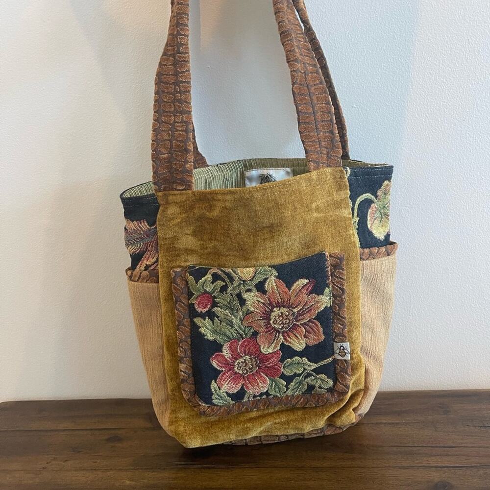 D Harrison & Company Brown & Floral Purse Made from Recycled Material